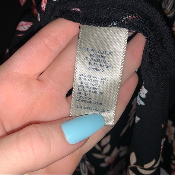 RAFAELLA 1X button down semi sheer floral top - Picture 7 of 7